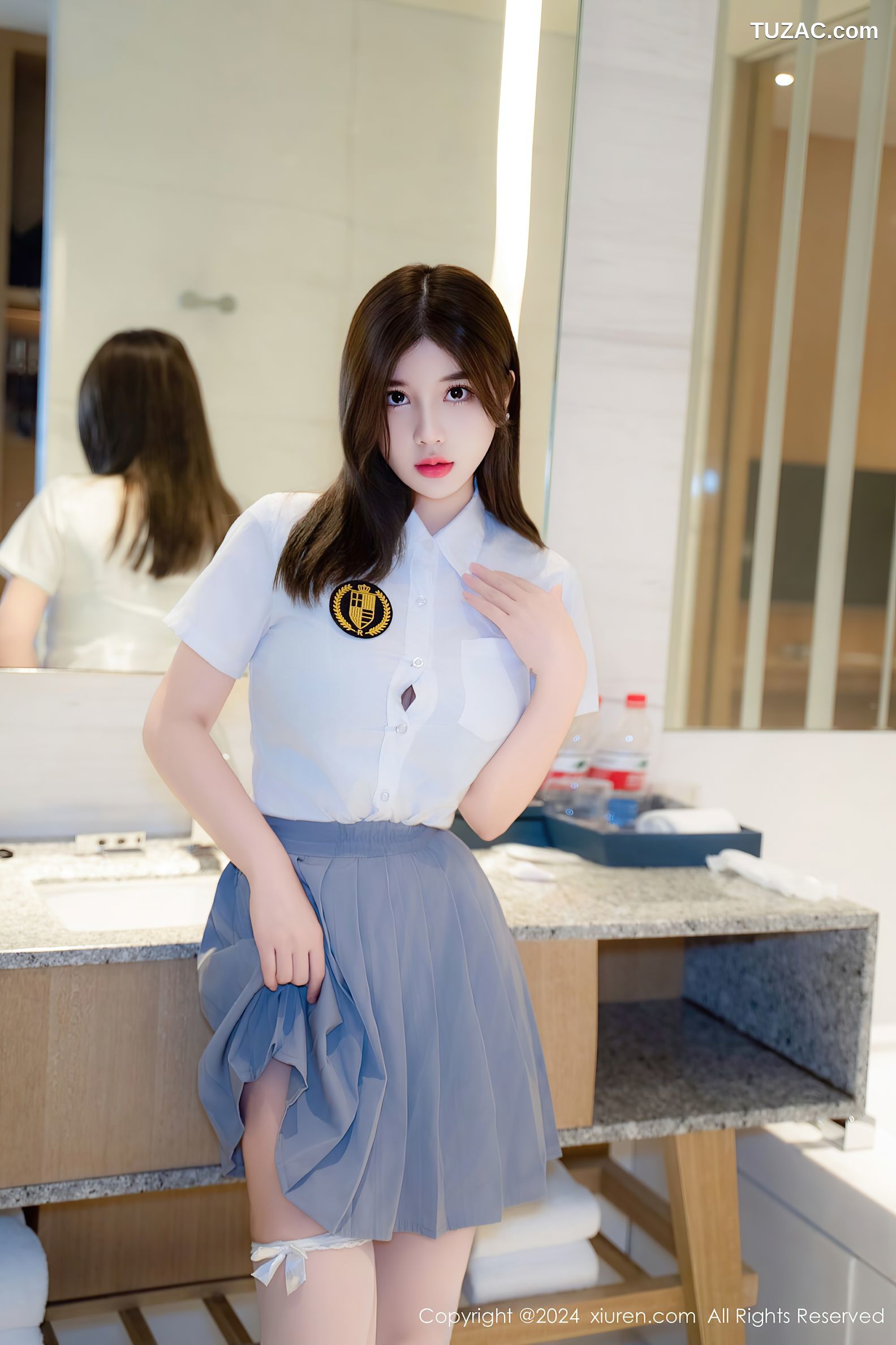 XiuRen秀人网-9066-周jojobaby-白衬衫灰色短裙黑色内衣-2024.08.26
