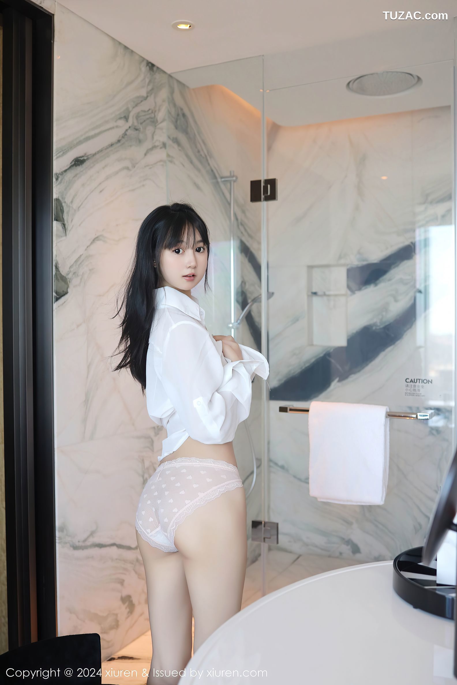 XiuRen秀人网-9251-林好好-首套写真-白色衬衣萝莉-2024.10.09