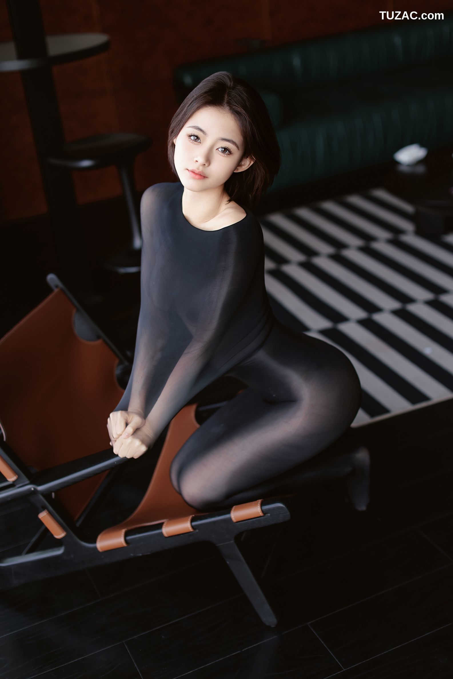 XR-Uncensored-小橘子-首套大尺度-R18-XiuRen秀人网-9684-内购私拍