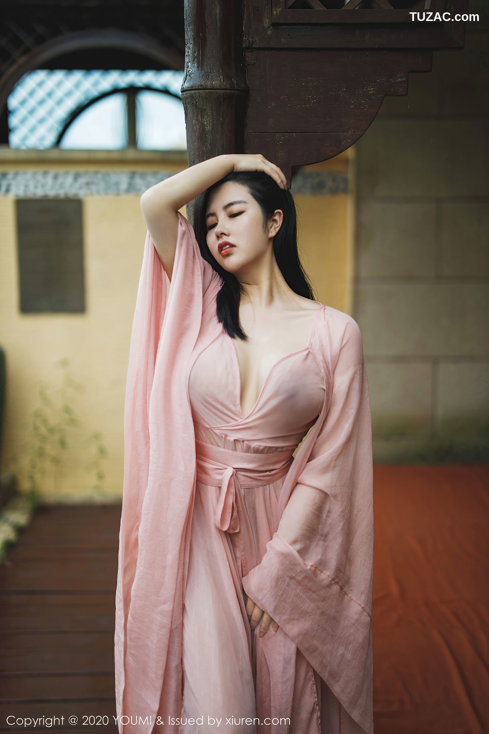 YouMi尤蜜荟-523-娜露Selena-《轻薄的粉色长裙》-2020.09.07