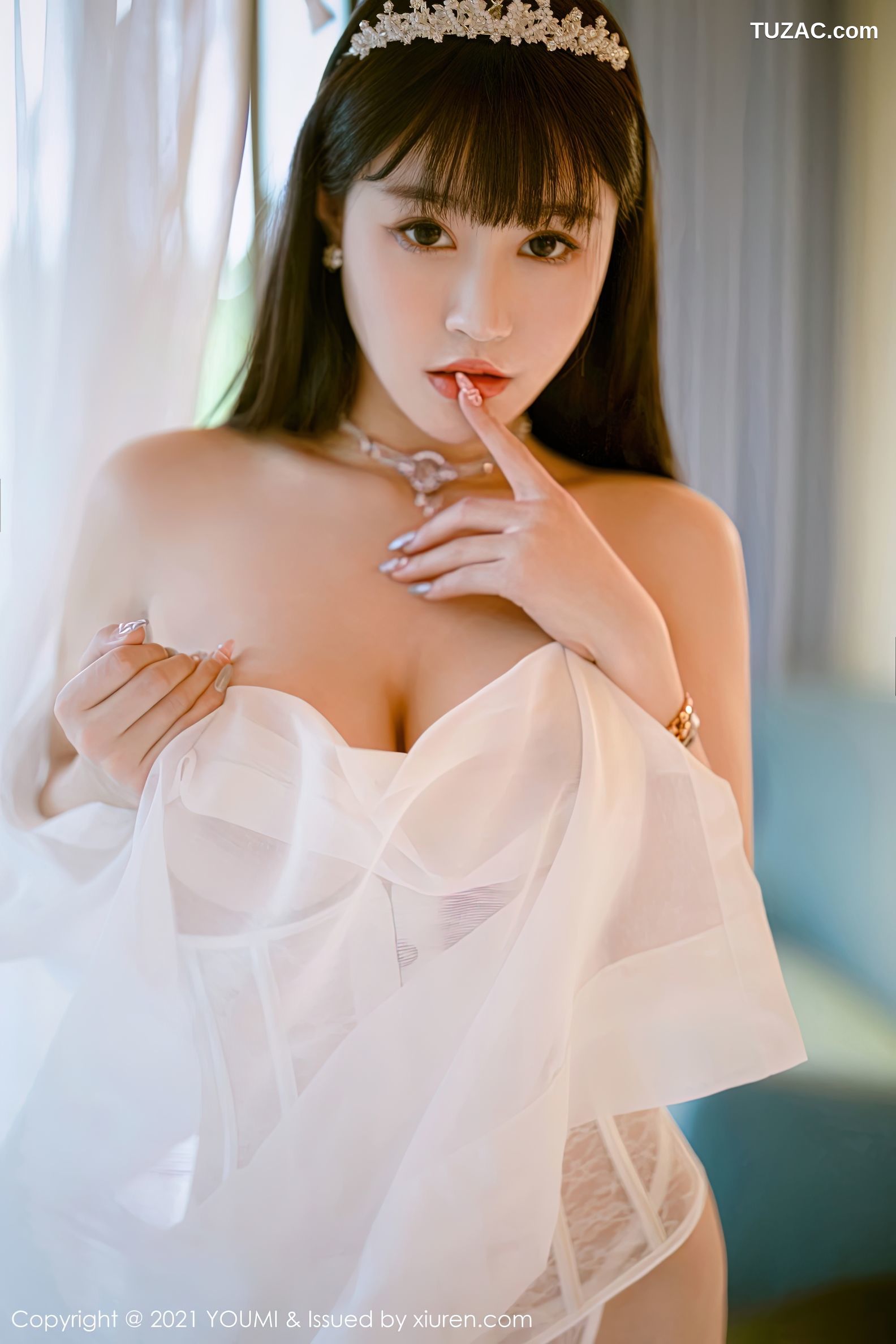 YouMi尤蜜荟-628-朱可儿-三亚旅拍镂空蕾丝内衣