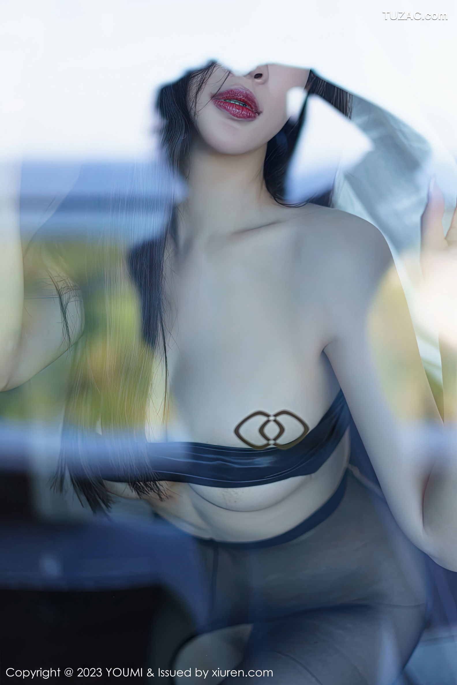 YouMi尤蜜荟-890-周妍希-白色上衣黑短裙性感内衣黑丝-2023.01.13