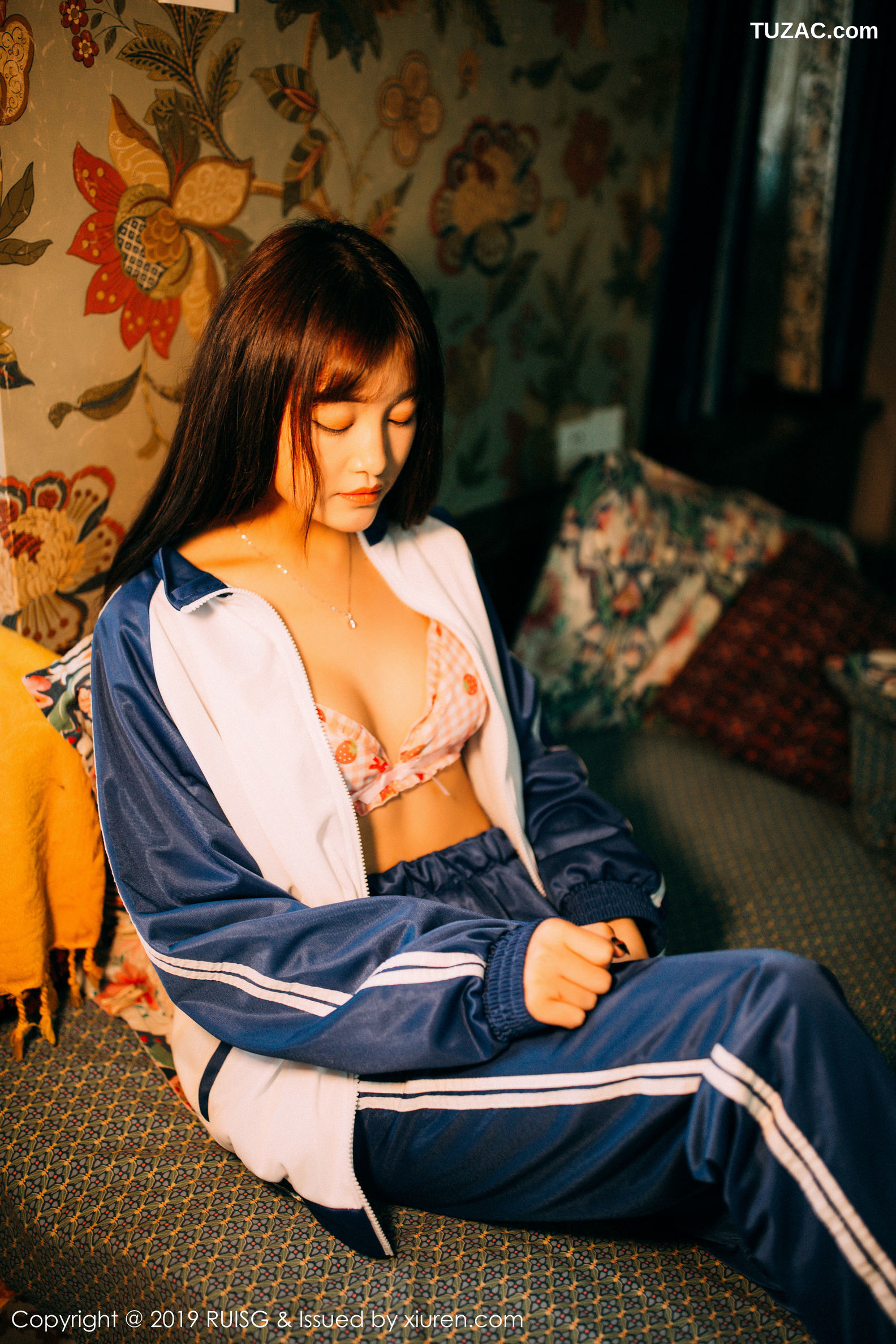 RuiSG瑞丝馆-069-圆圆daphne-娇柔清纯可人的软妹子