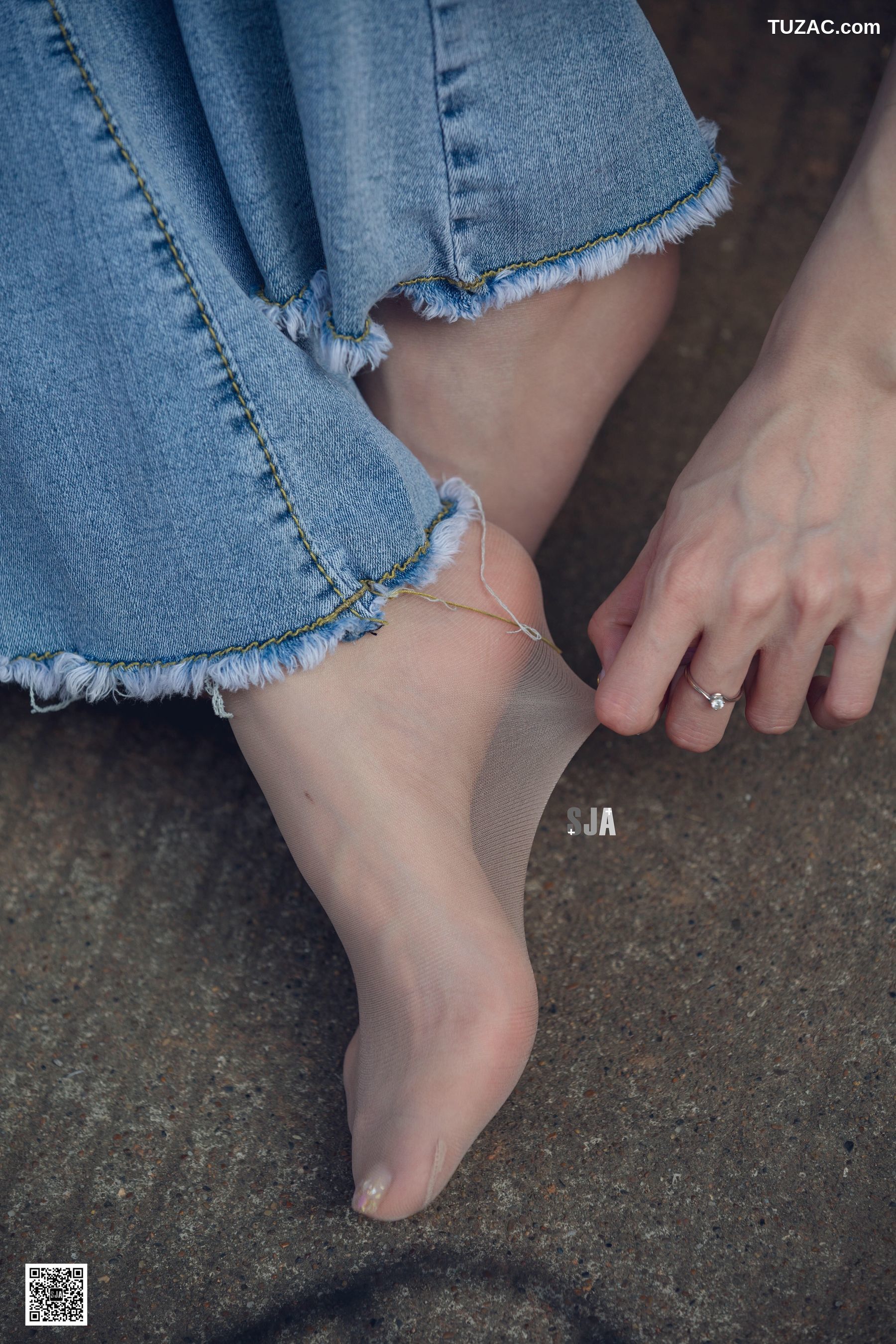 佳爷SJA-041-闺蜜视角《飘》