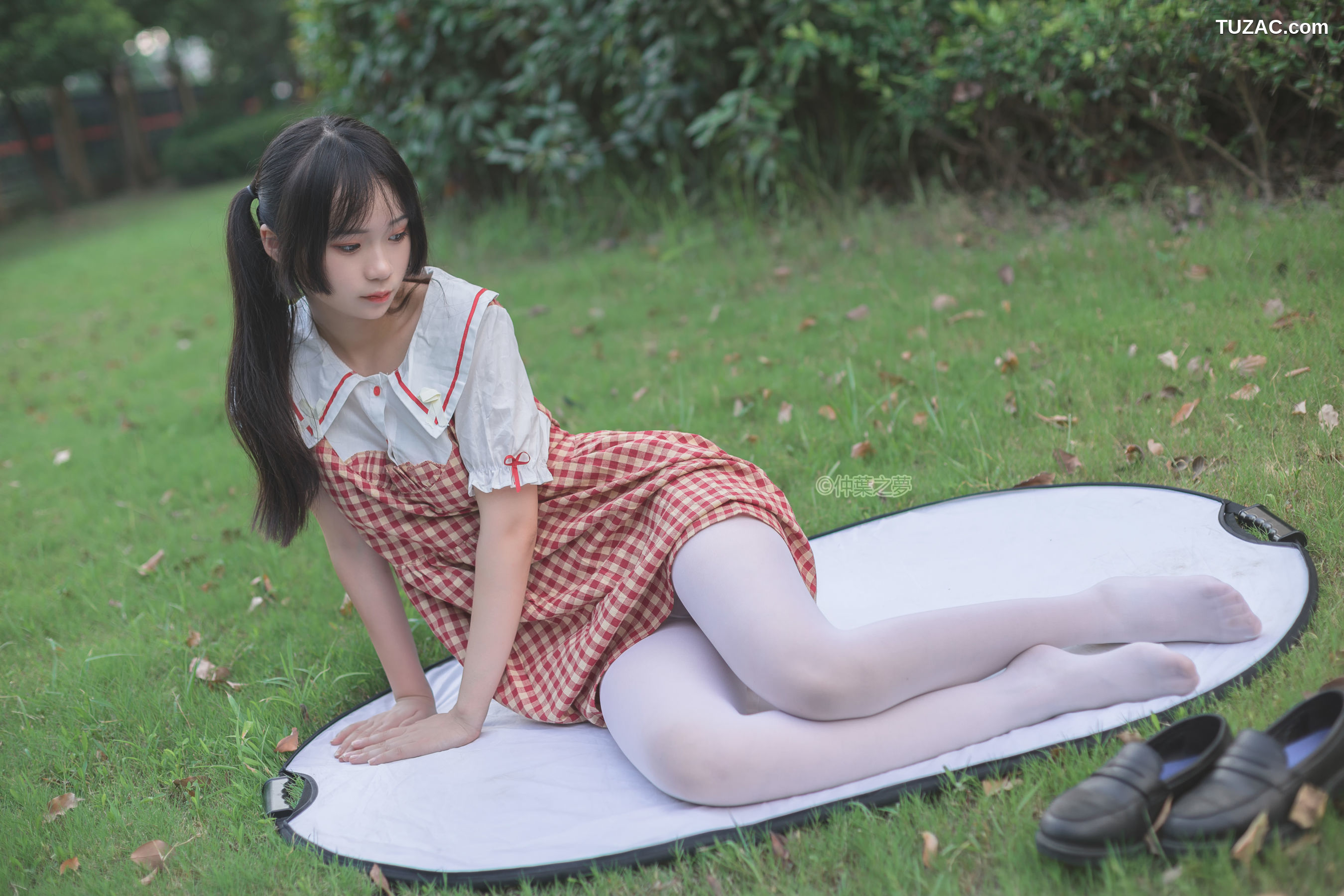 轻兰映画-SPL.009-《白丝格子连衣裙》